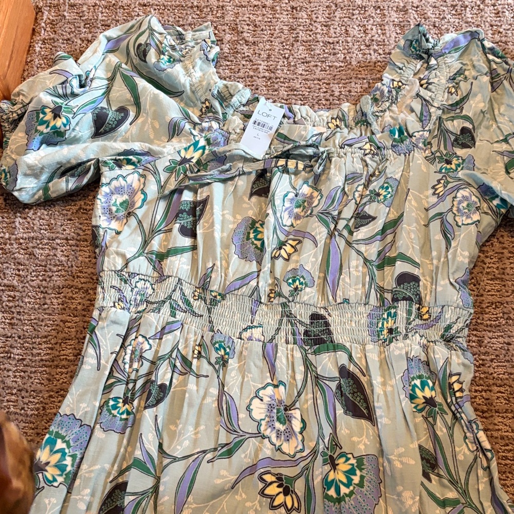 LOFT Floral Sage Green Puff-Sleeve Midi Dress